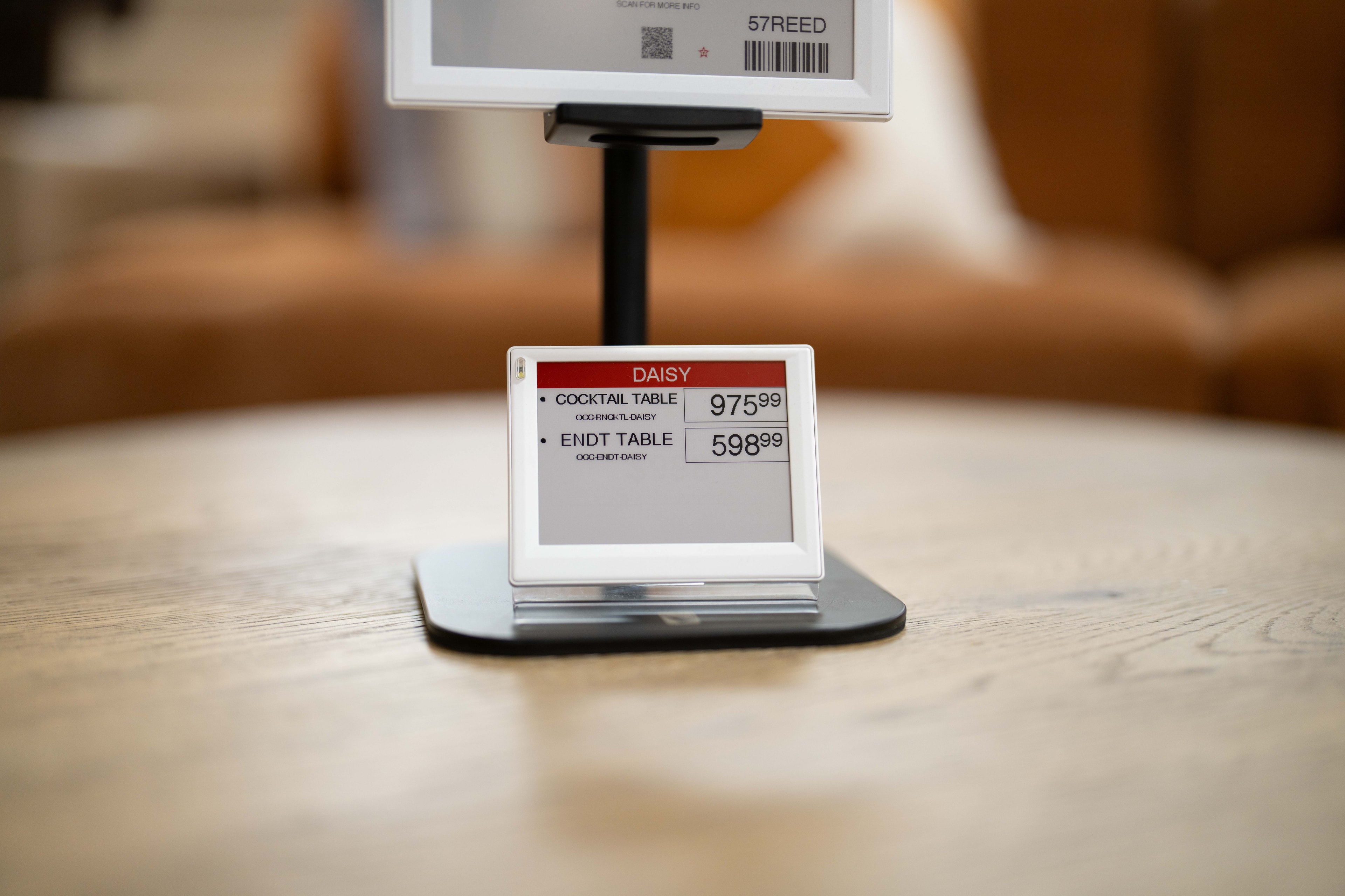 Bob Mills Furniture – ESL label on furniture display