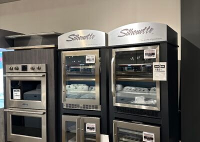 Colder's – kitchen vignette display with ESL price tags