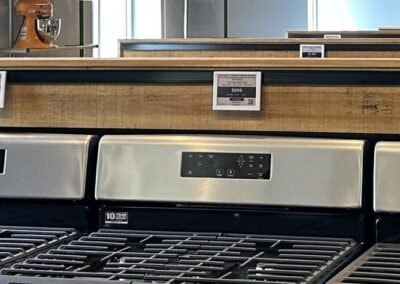 Colder's – gas range display row with ESL price tags