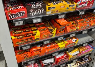 JumpStart – candy and chocolate shelf display with ESLs