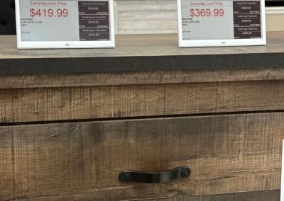 Steinhafels – ESL price tags on dining table and bench display